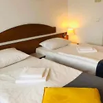 アクア　ホテル