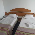 Aqua 3*