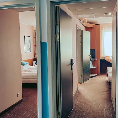 Aqua Hotel