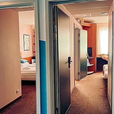 Aqua Hotel